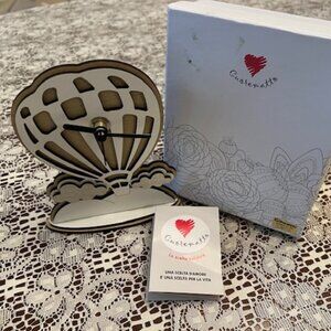 Cuorematto Wooden Hot Air Balloon Table Top Clock